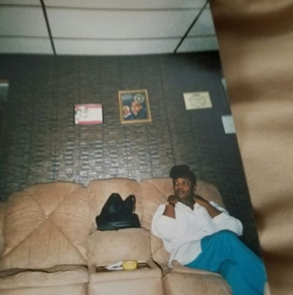 Meet your Posher, Nancy - Picture 1 of 1